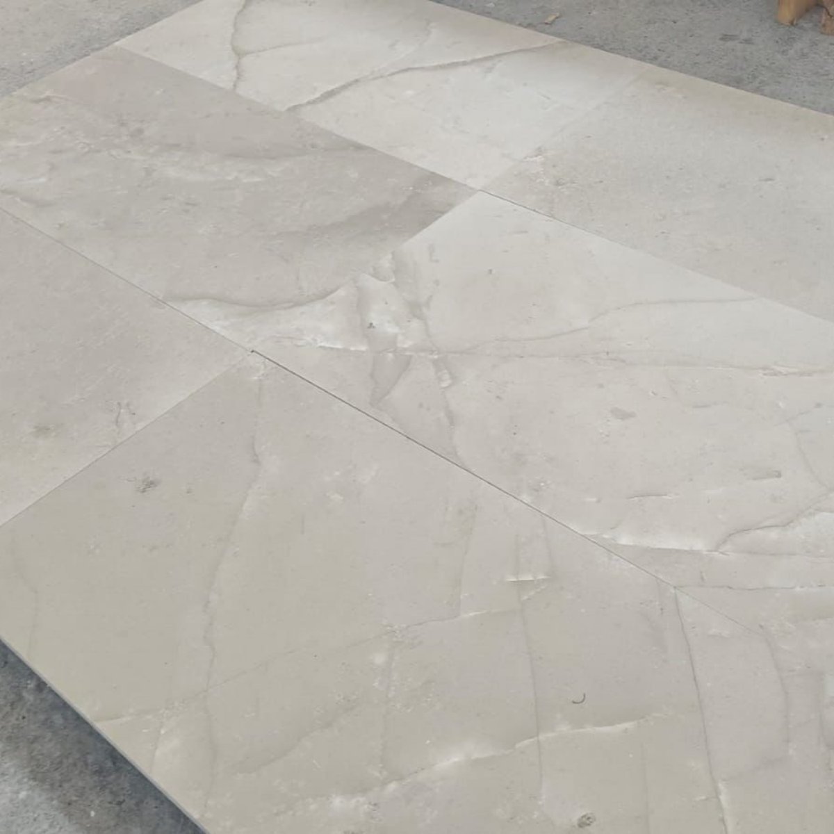 Crema Venecia — Medidas 40xLL x1 | 30xLLx1